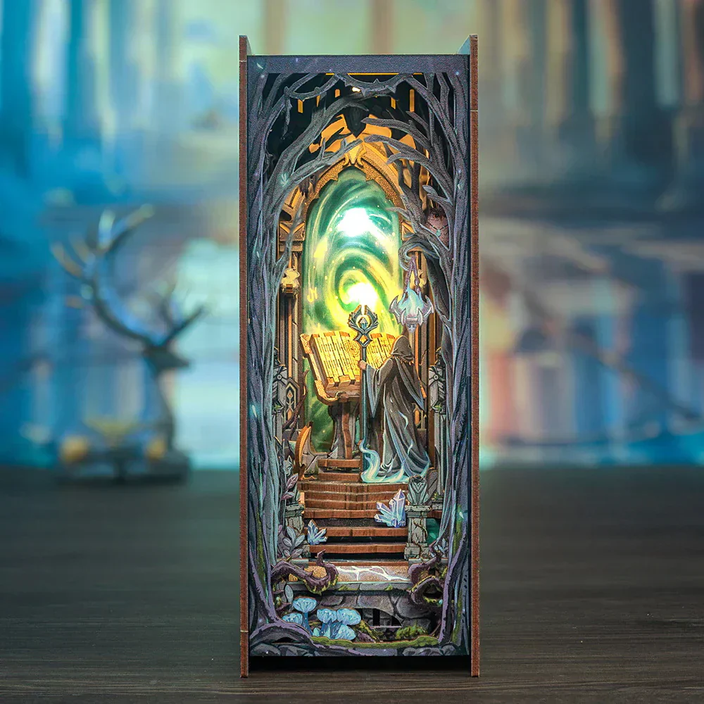 Fae Court Gate Book Nook
